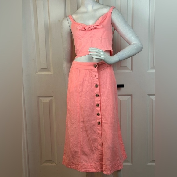 Universal Thread Pink Button-Front Midi Skirt And Crop Top. C43 - Picture 14 of 17